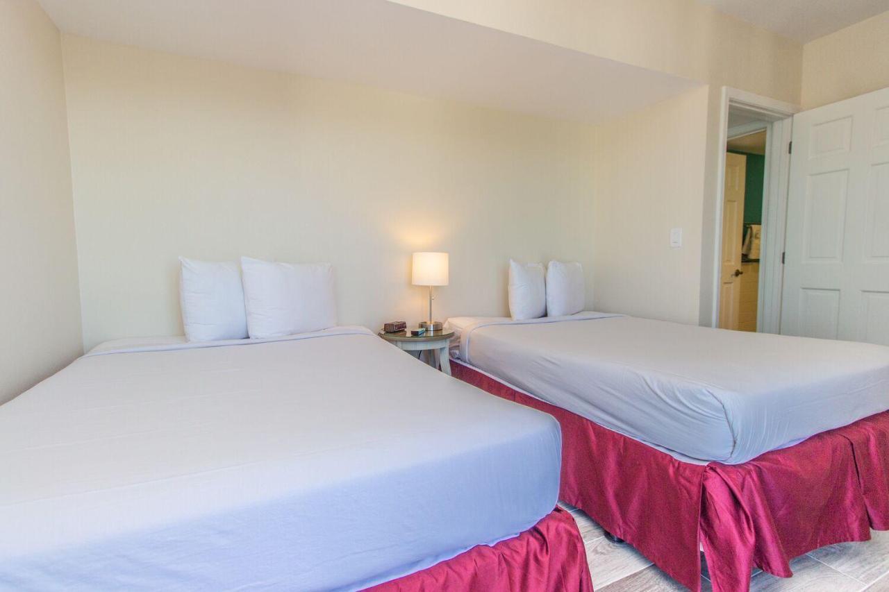 The Palace 1513 Myrtle Beach Room photo